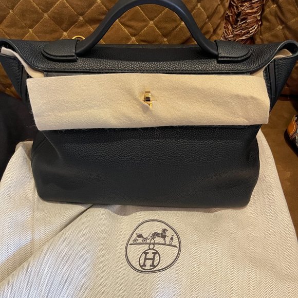 Hermes 24/24 Bag - w/Box, Dustbag etc - Full Set - Black w/ Gold Hardware - Picture 13 of 14